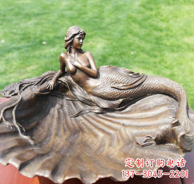 成都贝壳上的美人鱼园林景观铜雕
