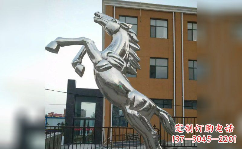 成都奔马不锈钢雕塑