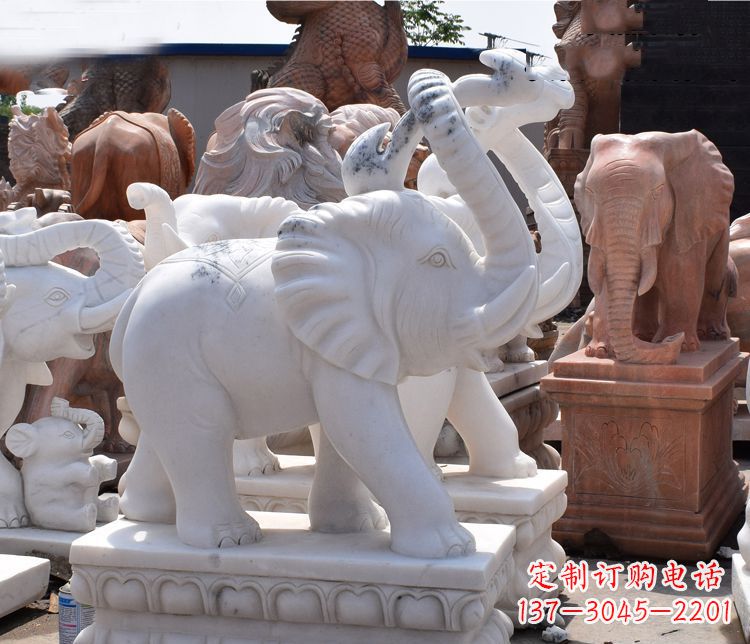 成都“优雅大象”汉白玉雕塑