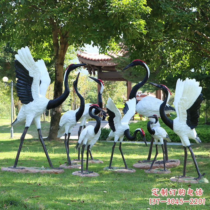 成都玻璃钢丹顶鹤雕塑