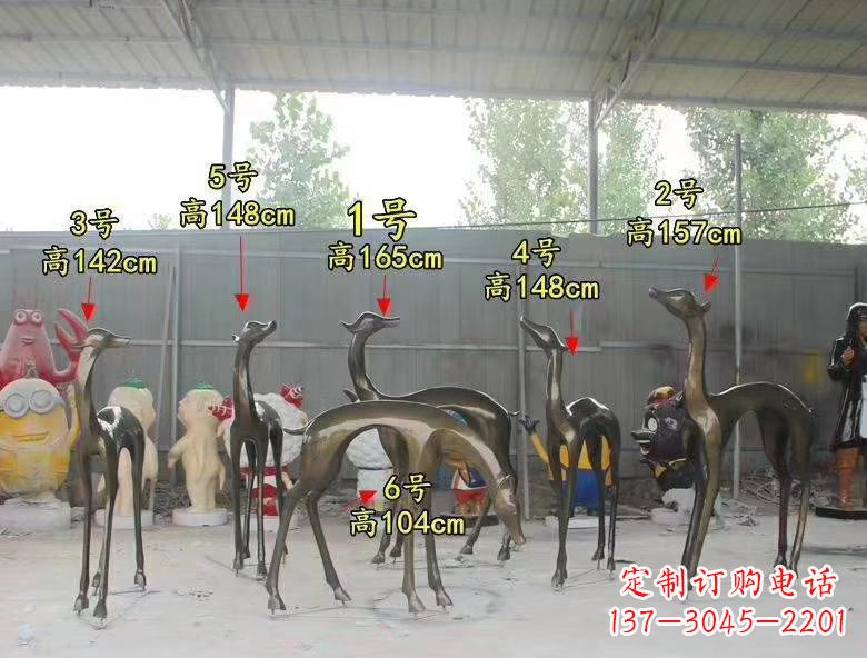 成都玻璃钢仿铜公园小鹿雕塑