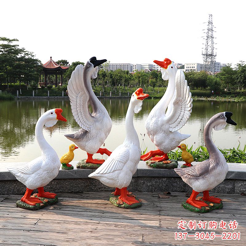 成都玻璃钢仿真大白鹅雕塑-公园园林水景动物摆件