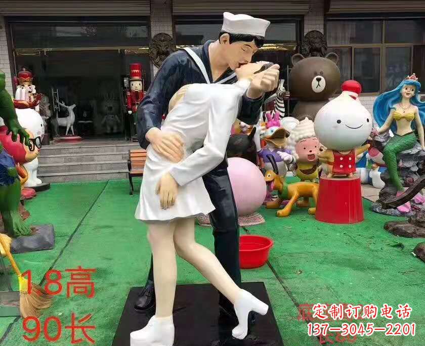 成都玻璃钢仿真亲吻情侣雕塑婚庆景观雕塑