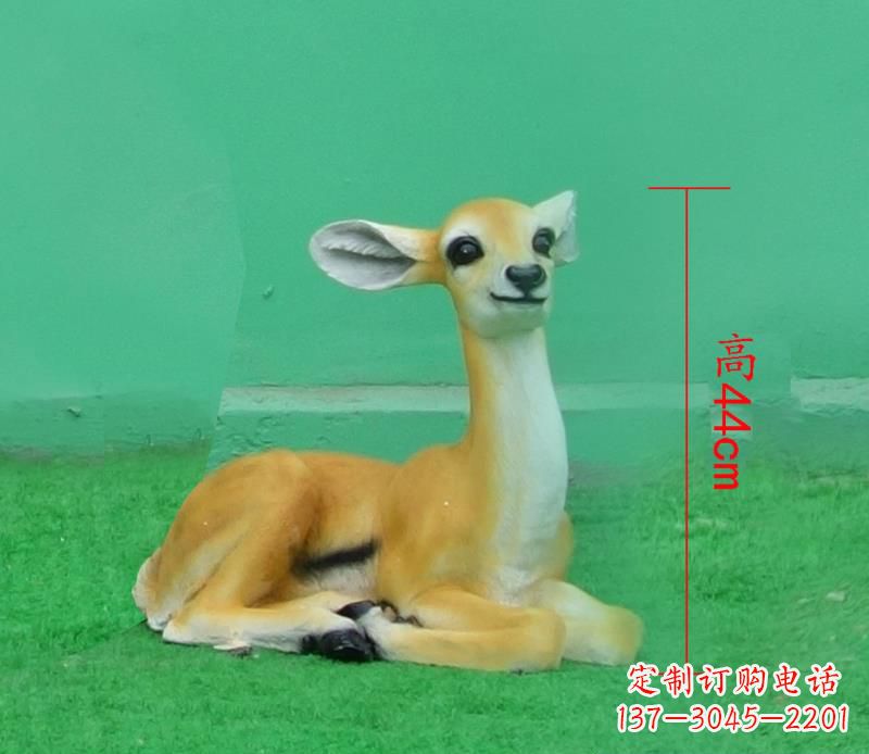 成都玻璃钢公园仿真动物羚羊雕塑