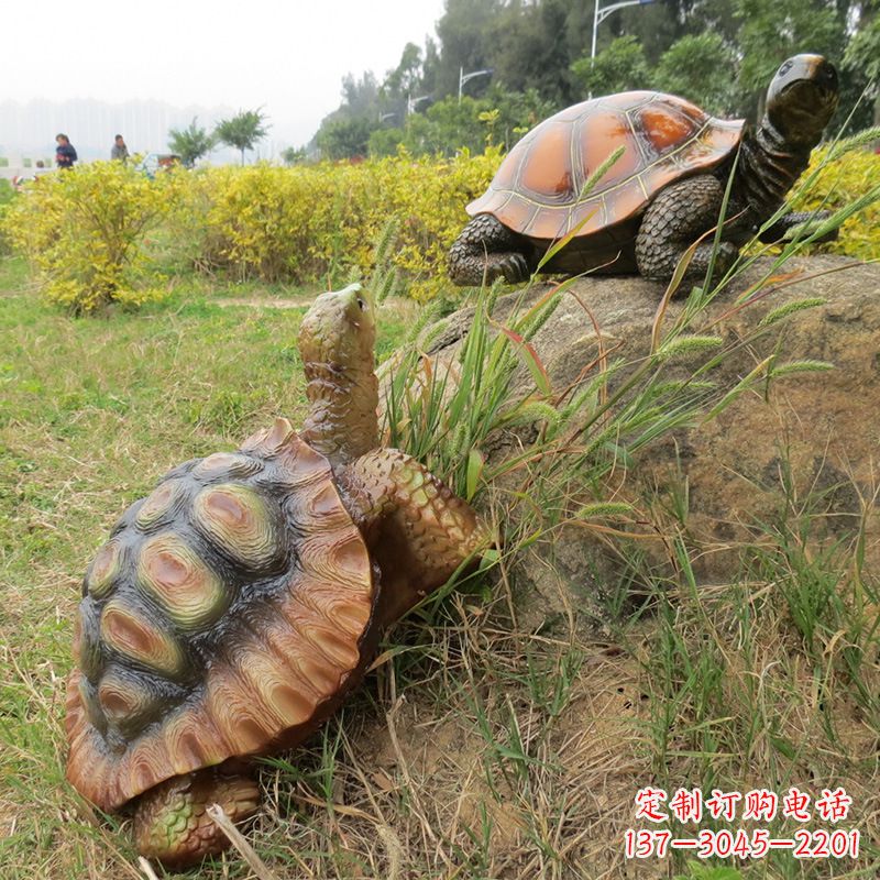 成都玻璃钢乌龟雕塑别致而古朴