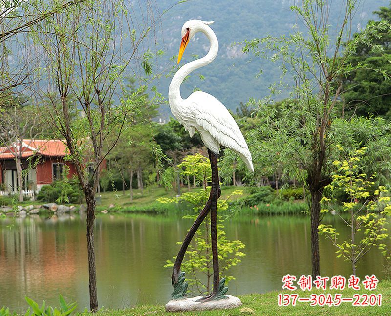 成都玻璃钢仙鹤雕塑价格