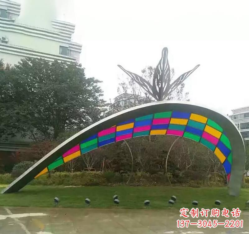 成都不锈钢彩色拼接拱门雕塑