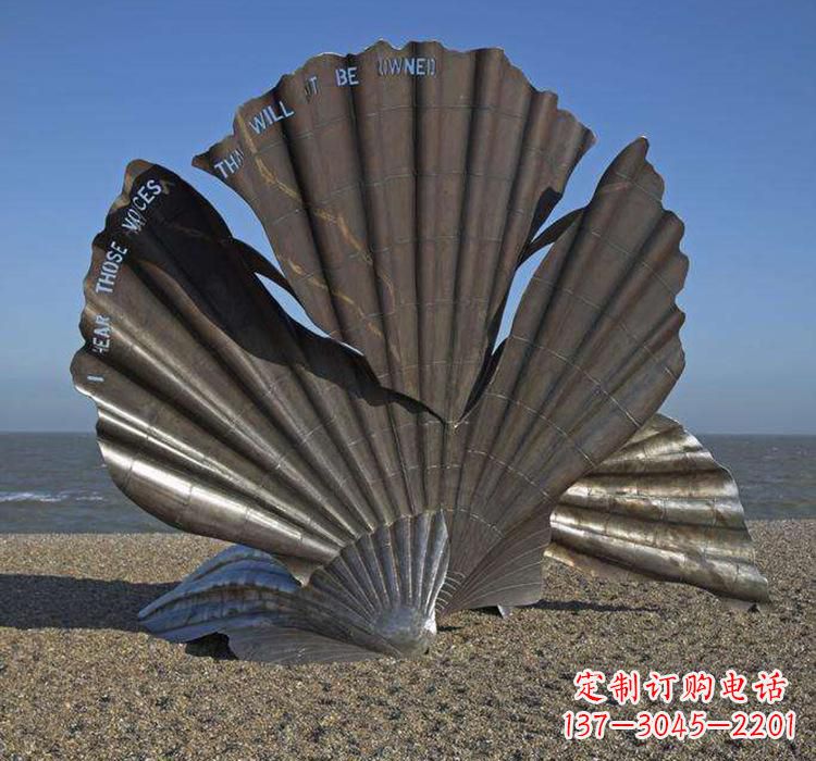 成都不锈钢城市的扇贝雕塑——一座海洋文化的象征
