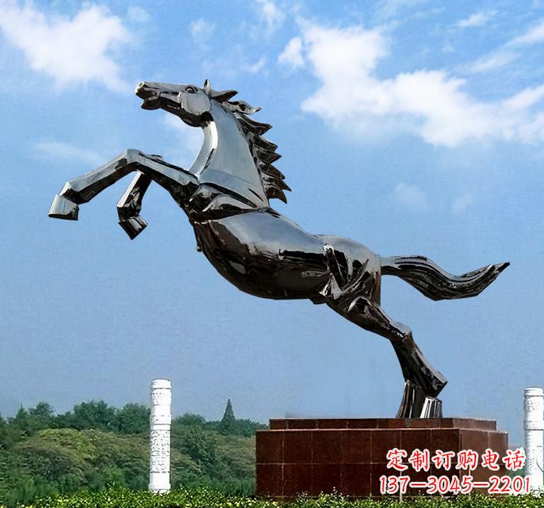 成都不锈钢城市艺术奔马雕塑精美的艺术之作