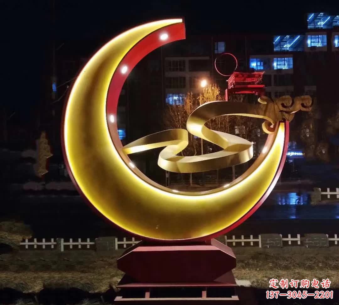 成都绚丽的不锈钢月亮雕塑