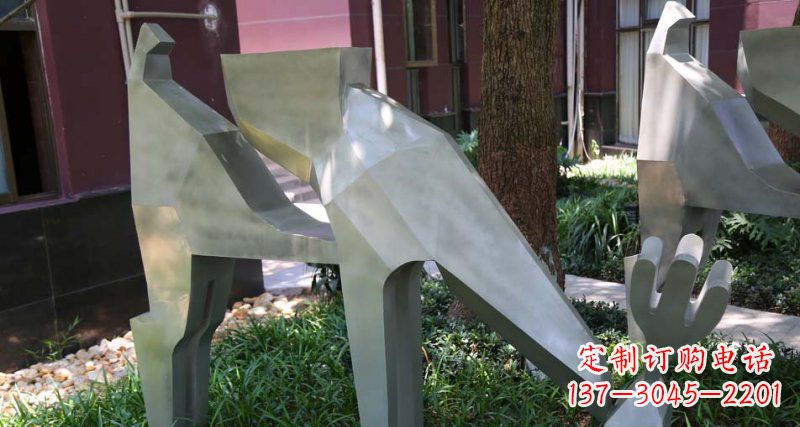 成都精美的不锈钢梅花鹿雕塑