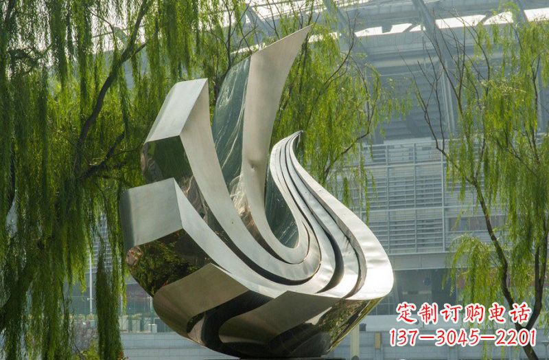 成都不锈钢和平鸽雕塑象征和平与信仰