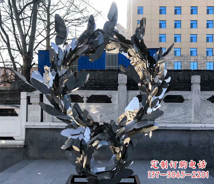 成都不锈钢蝴蝶花环景观雕塑