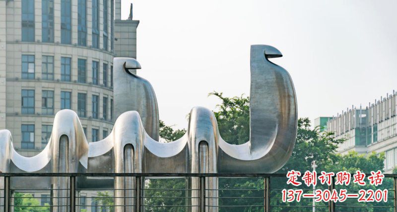 成都不锈钢骆驼给街边带来美丽