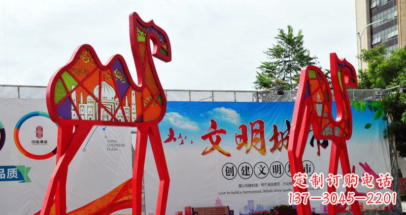 成都不锈钢骆驼雕塑