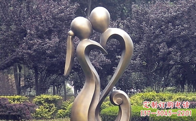 成都不锈钢情侣雕塑浪漫的永恒