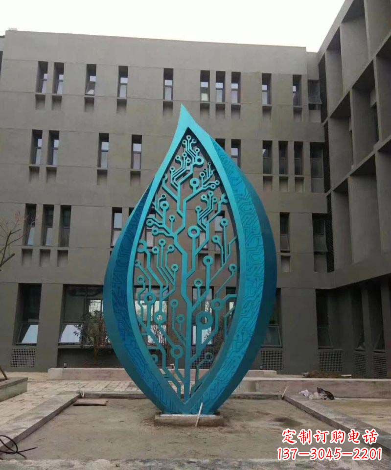 成都不锈钢树叶雕塑精美的艺术品