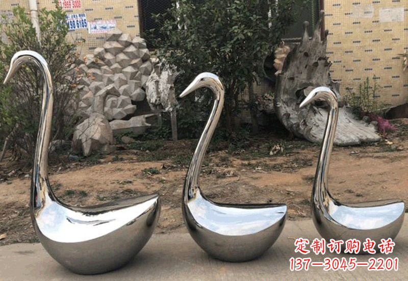 成都不锈钢制作的天鹅雕塑