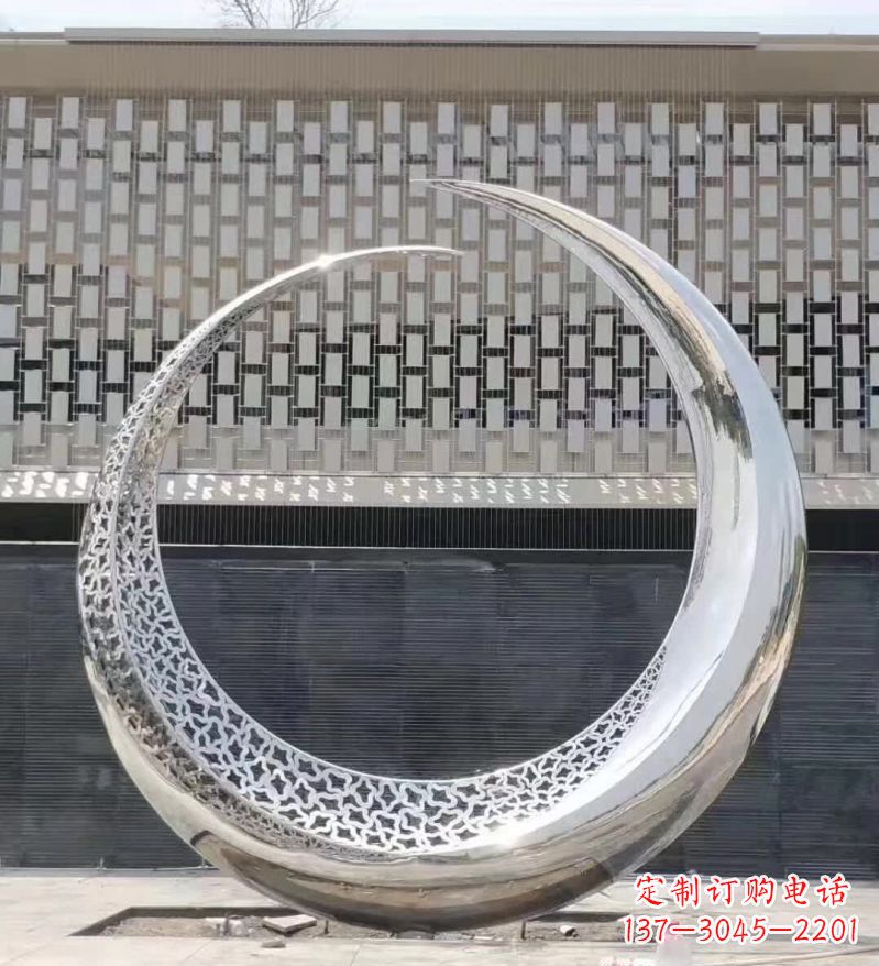 成都不锈钢月亮雕塑精美的艺术之作
