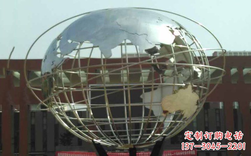 成都不锈钢地球仪雕塑象征地球的美丽