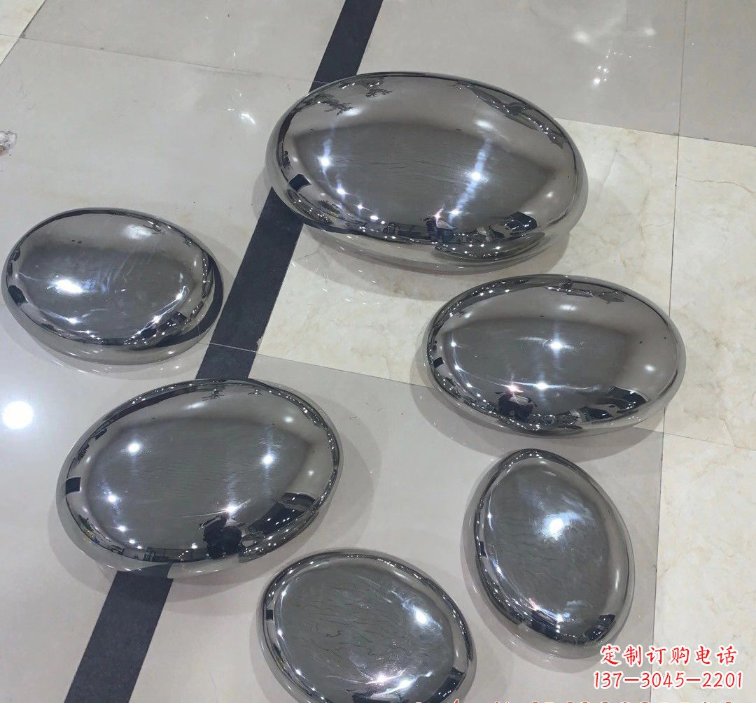 成都不锈钢鹅卵石雕塑精美的艺术瑰宝