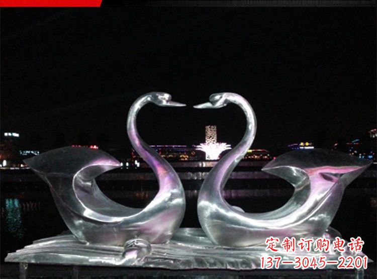 成都不锈钢天鹅雕塑美化公园