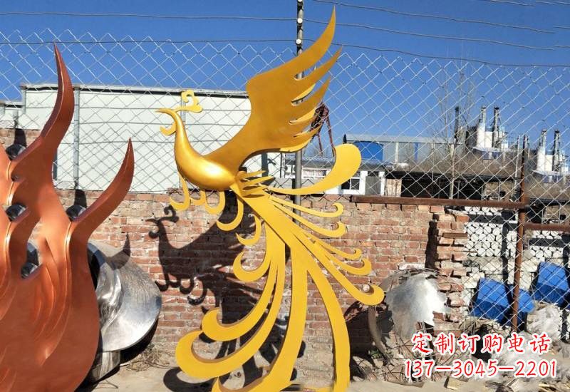 成都不锈钢凤凰雕塑——灿烂金色给予城市温暖