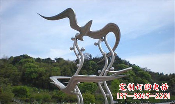 成都海鸥雕塑传递自然之美