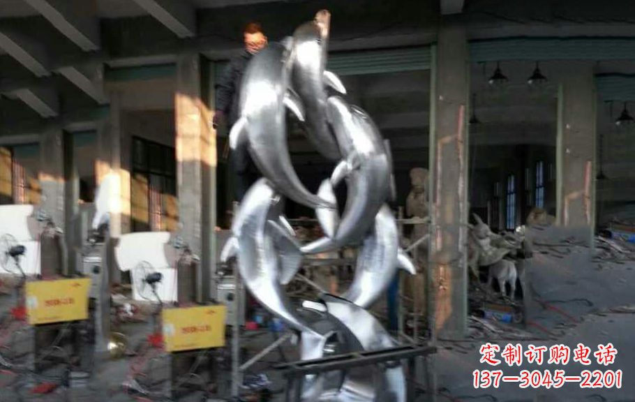 成都不锈钢海豚雕塑漂亮的海洋艺术品