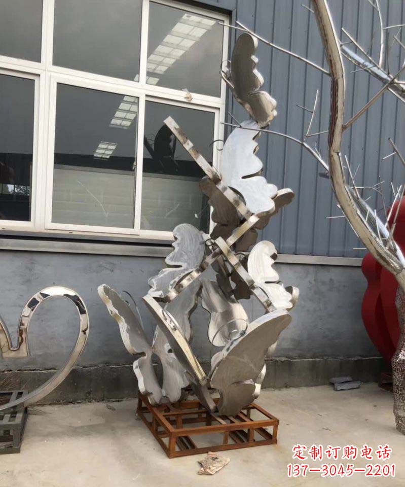 成都蝴蝶之舞不锈钢雕塑精美绝伦