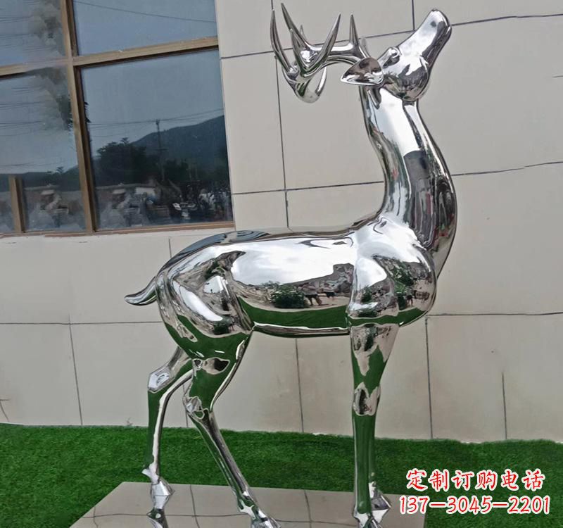 成都不锈钢户外动物鹿雕塑精致大气的艺术品