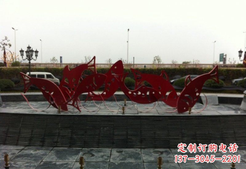 成都不锈钢剪纸鲤鱼雕塑精巧美观