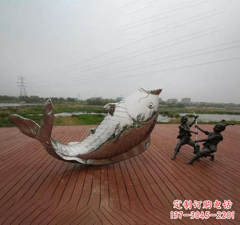 成都不锈钢鲤鱼雕塑传承中国文化