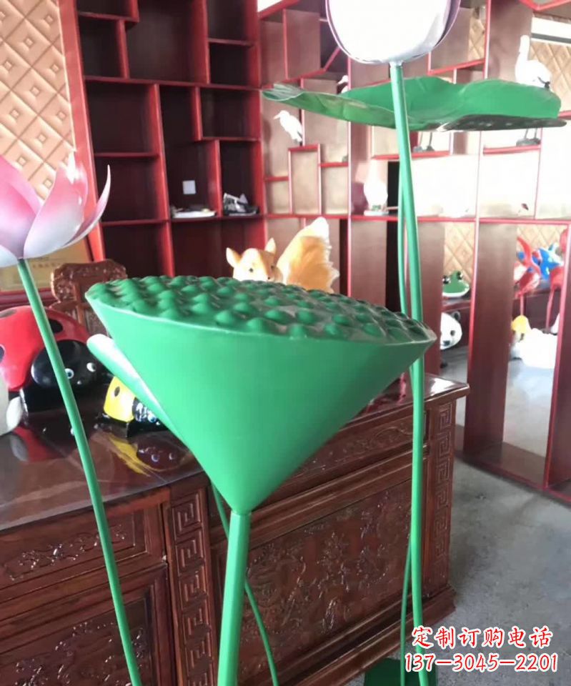成都不锈钢莲藕景观雕塑