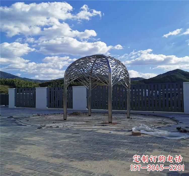 成都不锈钢凉亭雕塑美丽的艺术之作