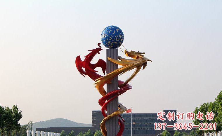 成都龙凤呈祥一对不锈钢雕塑的精彩展示