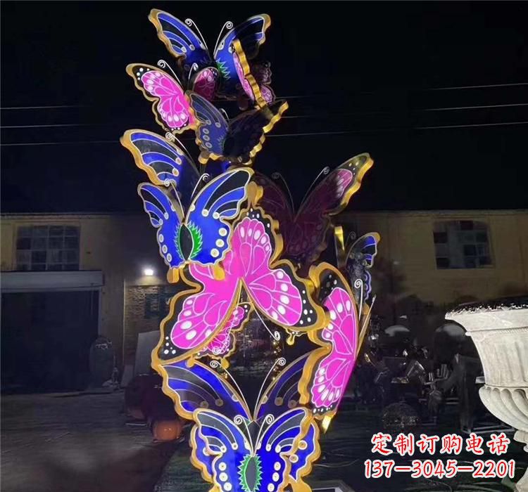 成都不锈钢镂空蝴蝶雕塑——自由自在的艺术风景