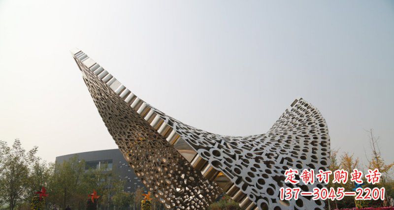 成都不锈钢字母雕塑——点缀美丽的空间