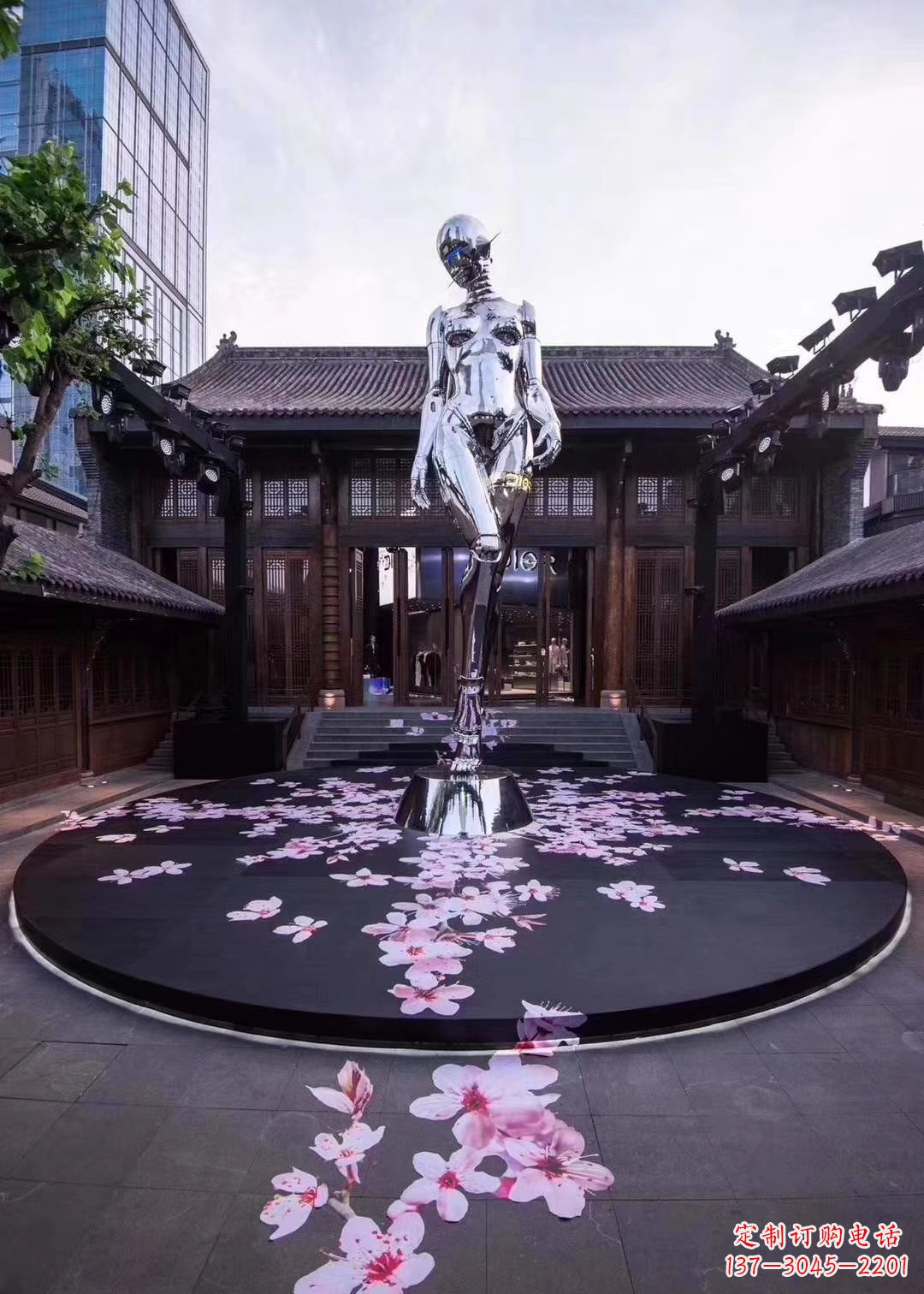 成都美女雕塑点亮城市之美