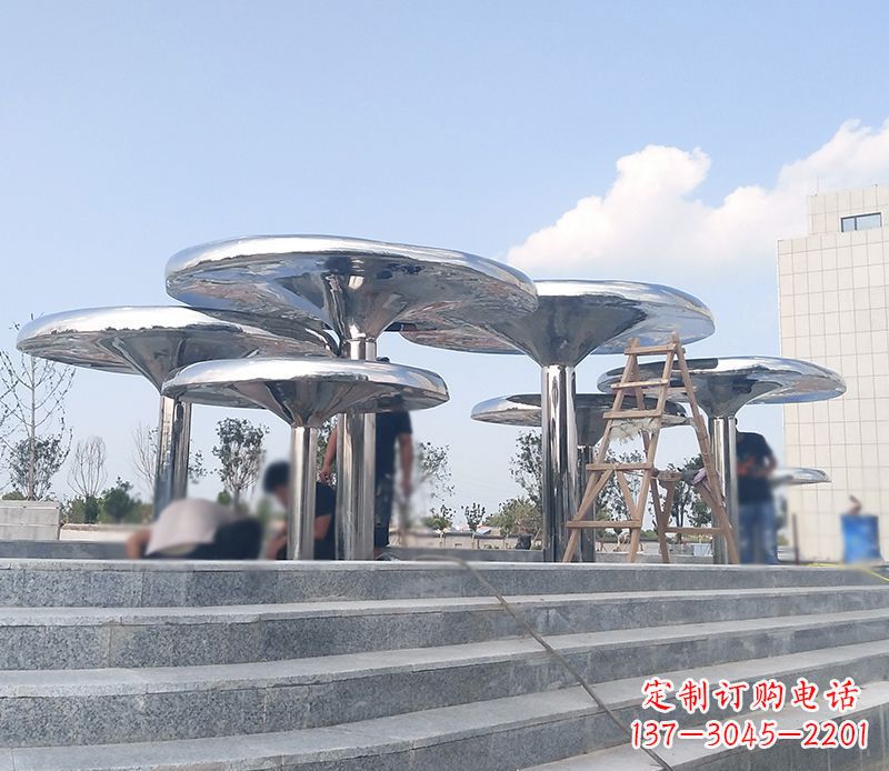 成都艺术精美的不锈钢蘑菇公园雕塑