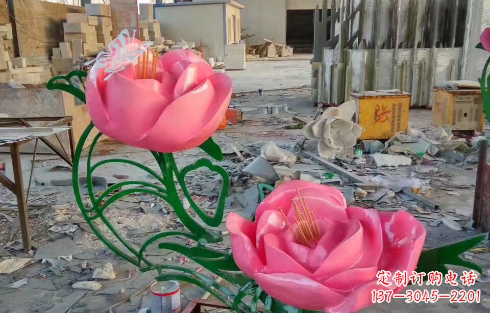 成都精美牡丹雕塑点缀景观