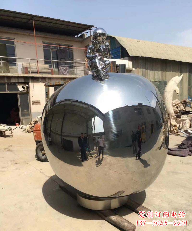 成都精美不锈钢苹果雕塑
