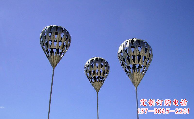 成都不锈钢气球雕塑把美丽带回大自然