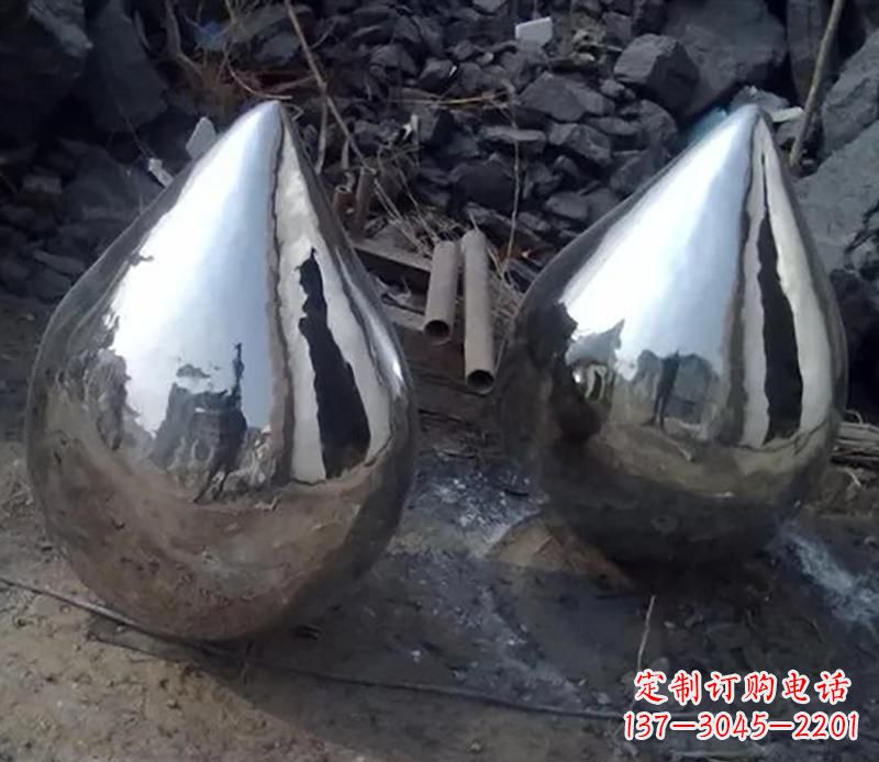 成都不锈钢水滴雕塑美丽绽放