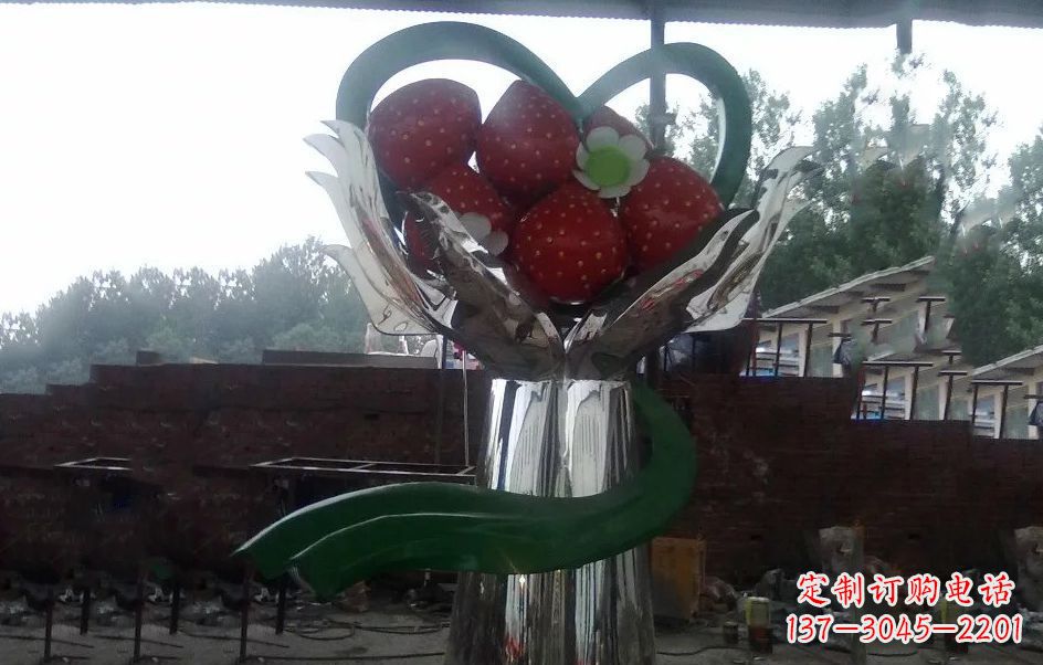 成都不锈钢水果雕塑精美绝伦