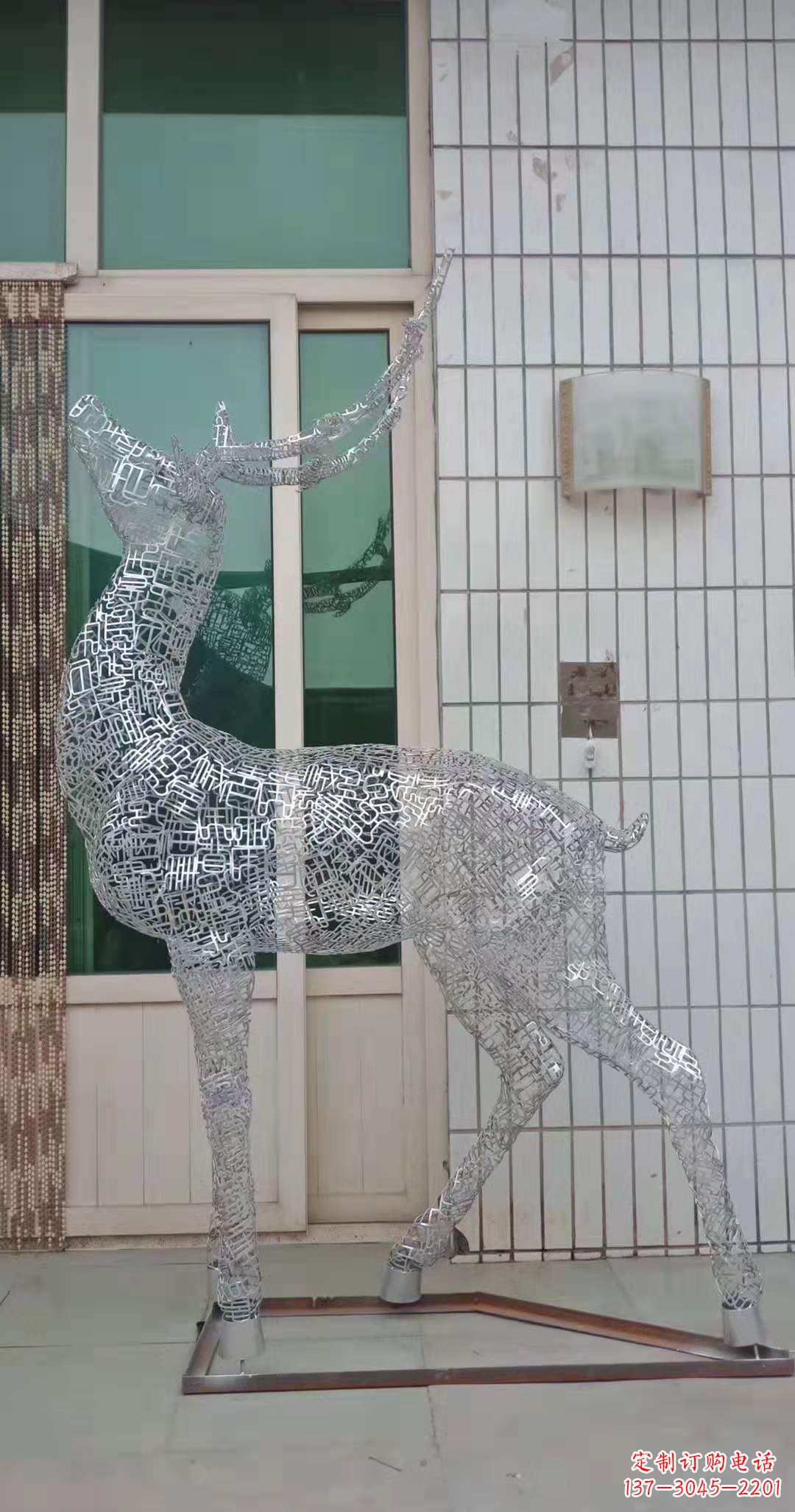 成都不锈钢铁艺动物雕塑——艺术与自然的完美结合