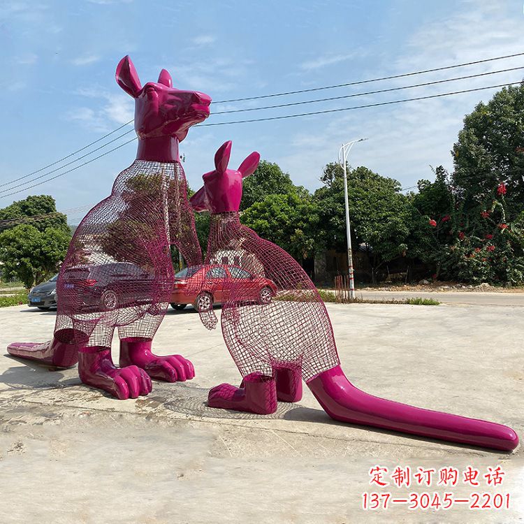 成都不锈钢袋鼠雕塑给公园带来美好景观