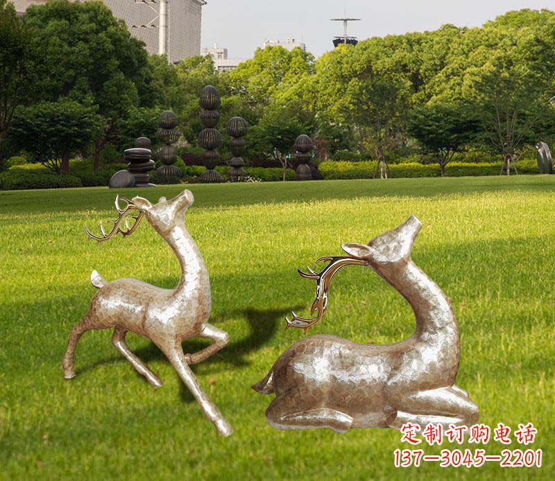 成都不锈钢麋鹿雕塑彰显艺术精美