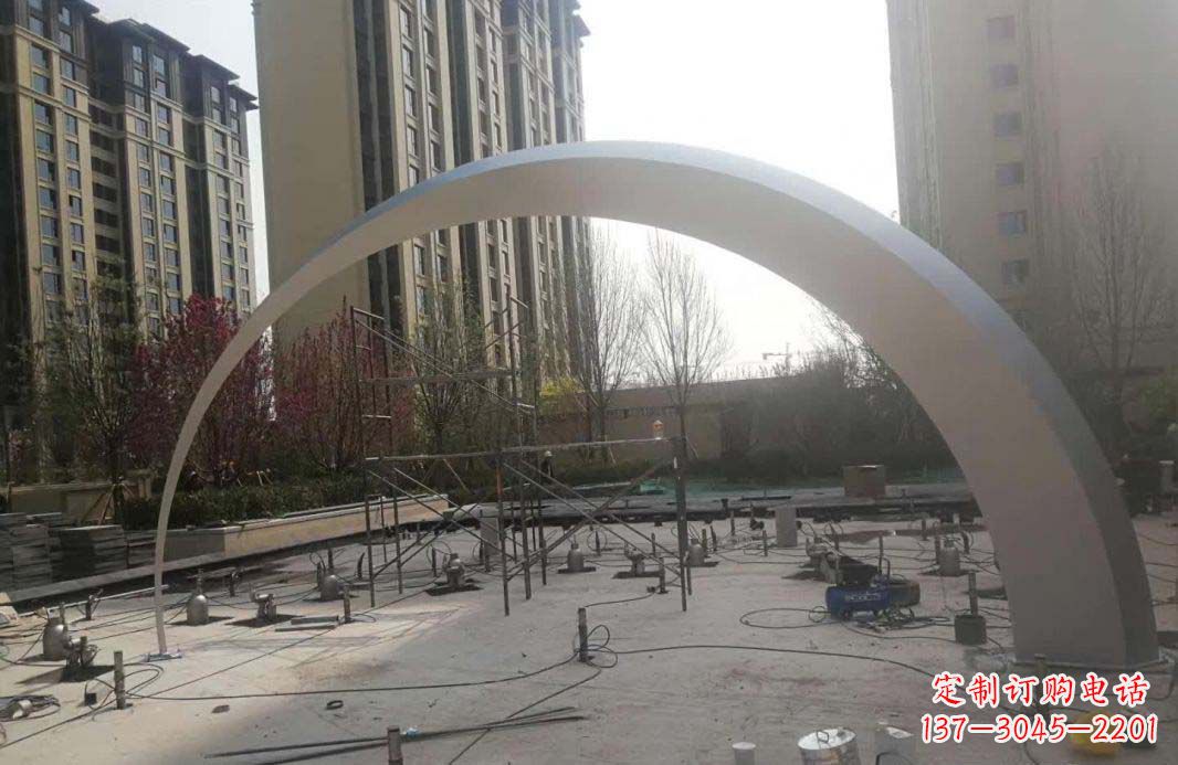 成都不锈钢小区拱门雕塑美化环境