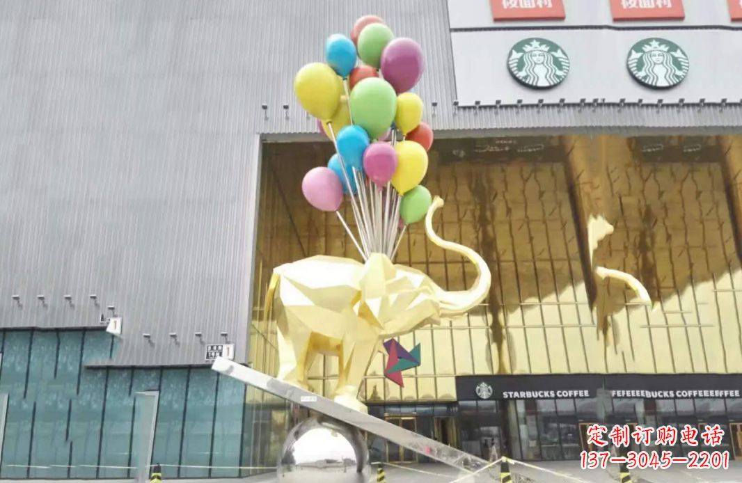 成都小象踩球不锈钢雕塑的魅力